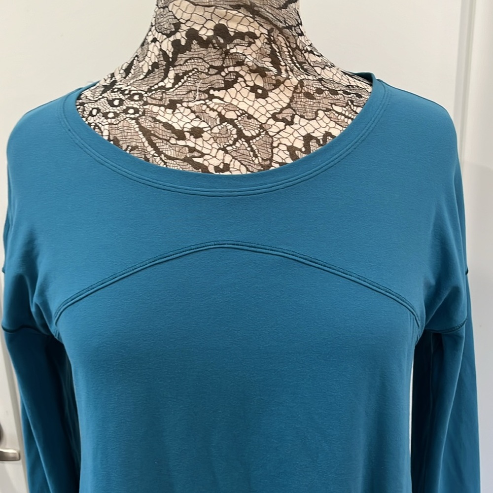 Lululemon Split Hem Top - image 7